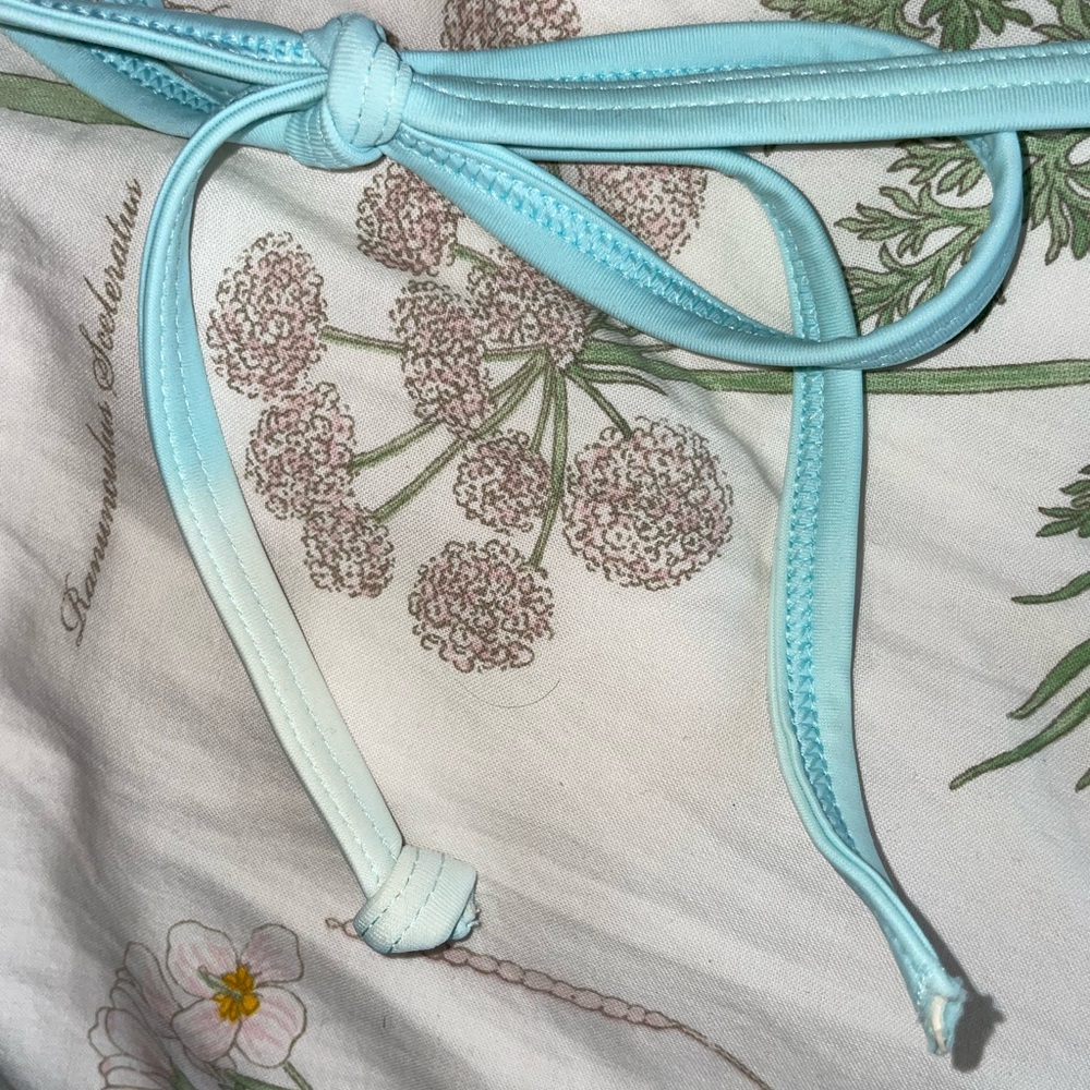Bikini Top - Picture 3 of 3
